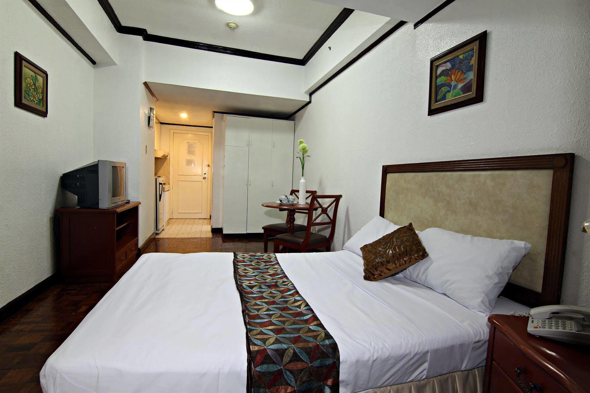 Mpt Suites San Pedro Makati Exterior foto